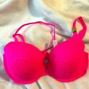 VS PINK bra 32D NWT